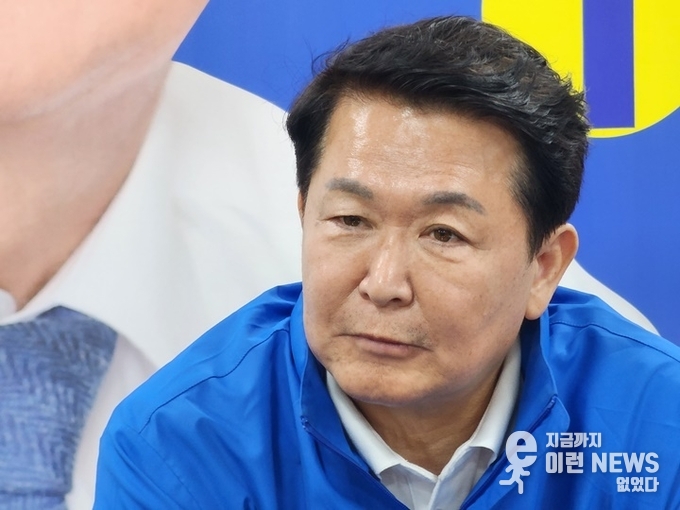 인터뷰 중인 동두천양주연천을 민주당 남병근 후보