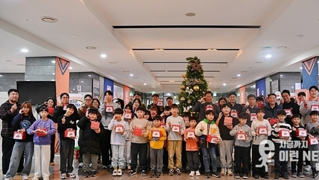 화성도시공사, '사랑의 케이크'로 연말에 온기 불어넣다…세대 아우르는 감동의 하모니