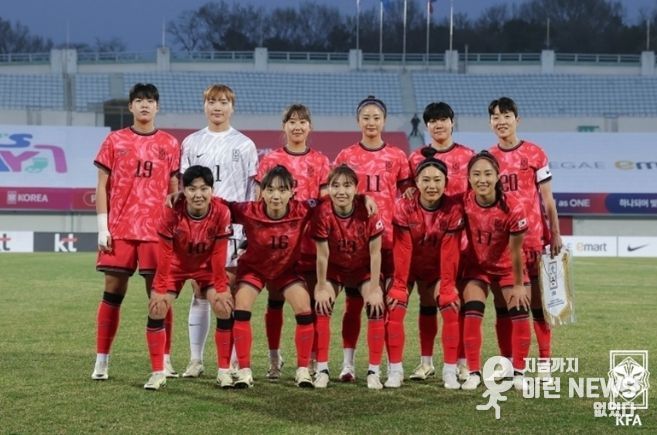 지난 4월 신세계 이마트 초청 여자축구 국가대표 친선경기 필리핀전 당시 여자대표팀.