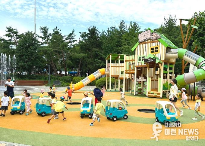 과천시 ‘숲속 책마을 놀이터’, 행정안전부 ‘2025년 우수 어린이 놀이시설’ 선정