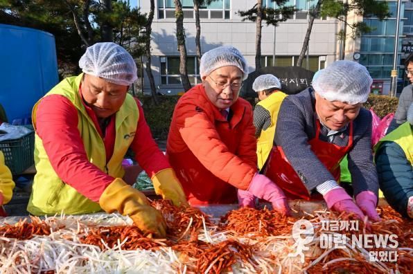양평군 양동면 지역사회보장협의체, '동절기 김장 나눔'으로 지역의 온기 전달