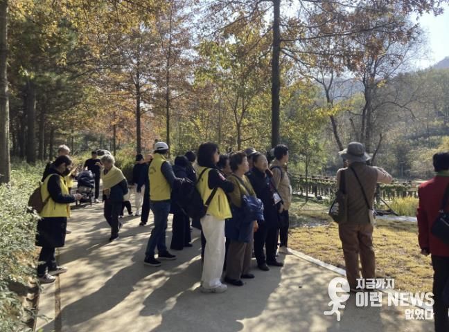 시흥시 정왕본동, 독거 어르신과 함께하는 '효 사랑 공감 힐링 여행' 추진