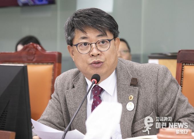 경기도의회 여성가족평생교육위원회 김재훈 의원(국민의힘, 안양4)