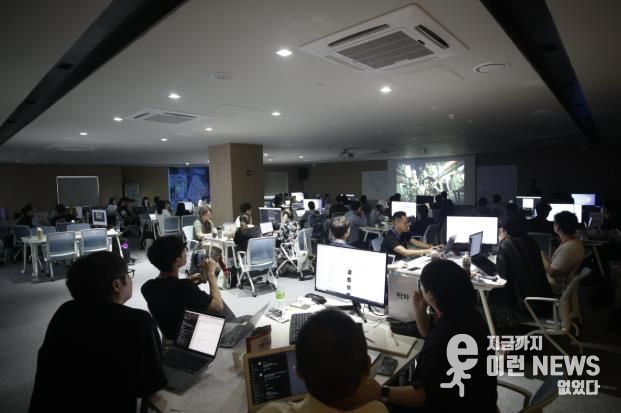 ‘AI영상교육센터부천’에서 AI 활용 영상 제작 강의가 이뤄지고 있다.