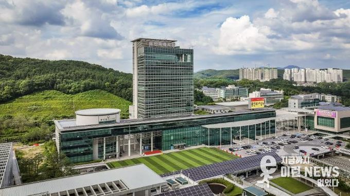 용인특례시청사