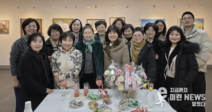 붓으로 전하는 삶의 이야기, 수원시 영통구 광교1동 유화반 아미회 두 번째 전시회 개최