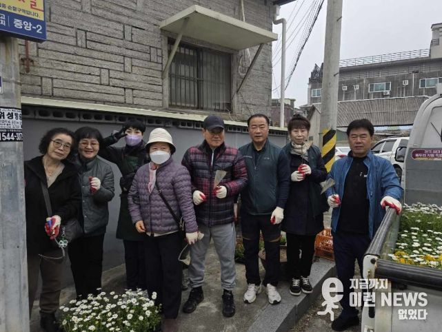 동두천시 보산동 주민자치위원회, 마을 골목 초화류 식재