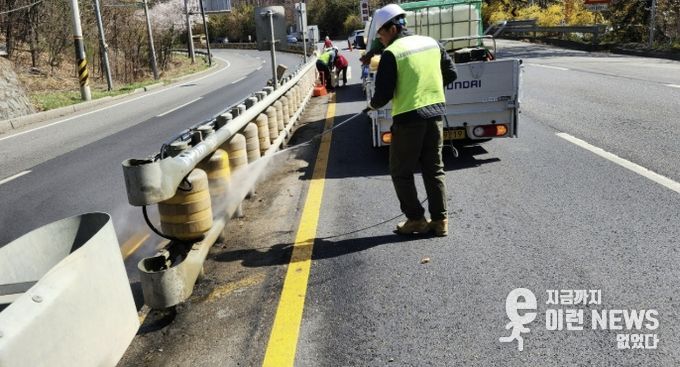 광주시, 주요 도로 중앙분리대 9구간 세척 완료